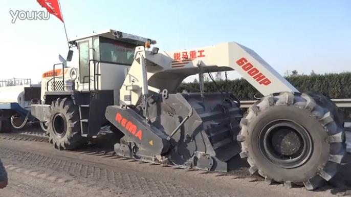 WR2300E，上海繞城高速冷再生